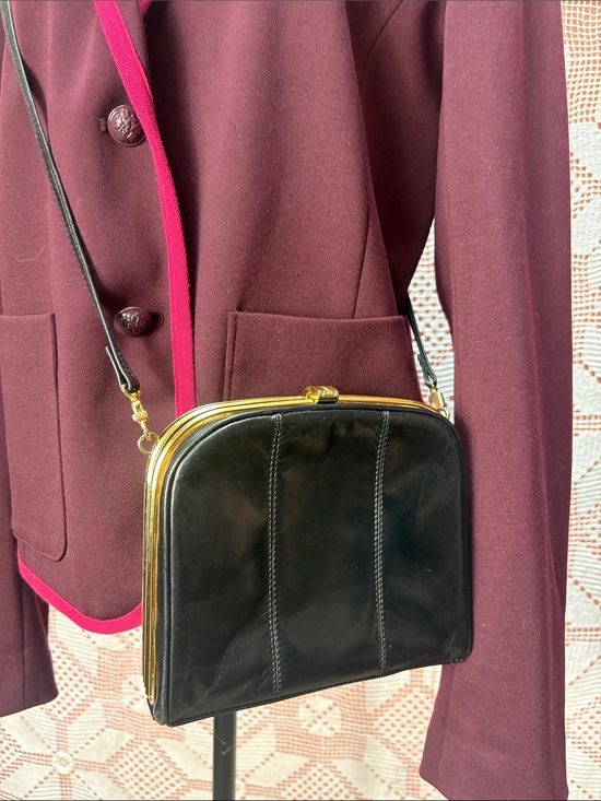 Handbags - Vintage Ro-el Black leather frame purse